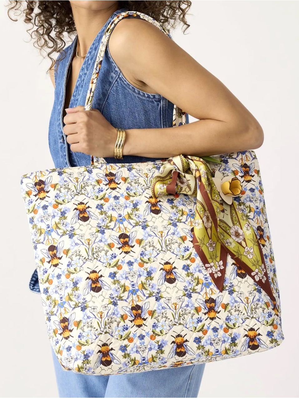 Vera Bradley Bee & Floral Quilted Tote